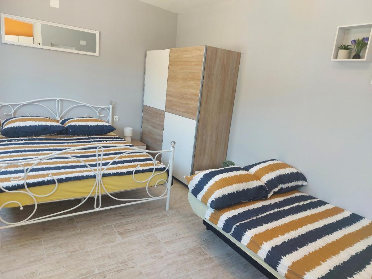 Studio Apartment Palmira Ližnjan Exterior foto
